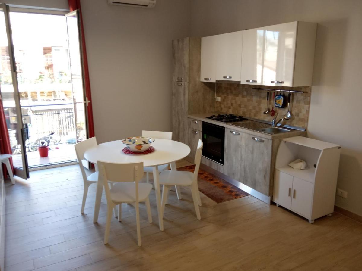 Mondello Beach Sarah House Appartement Palermo Buitenkant foto